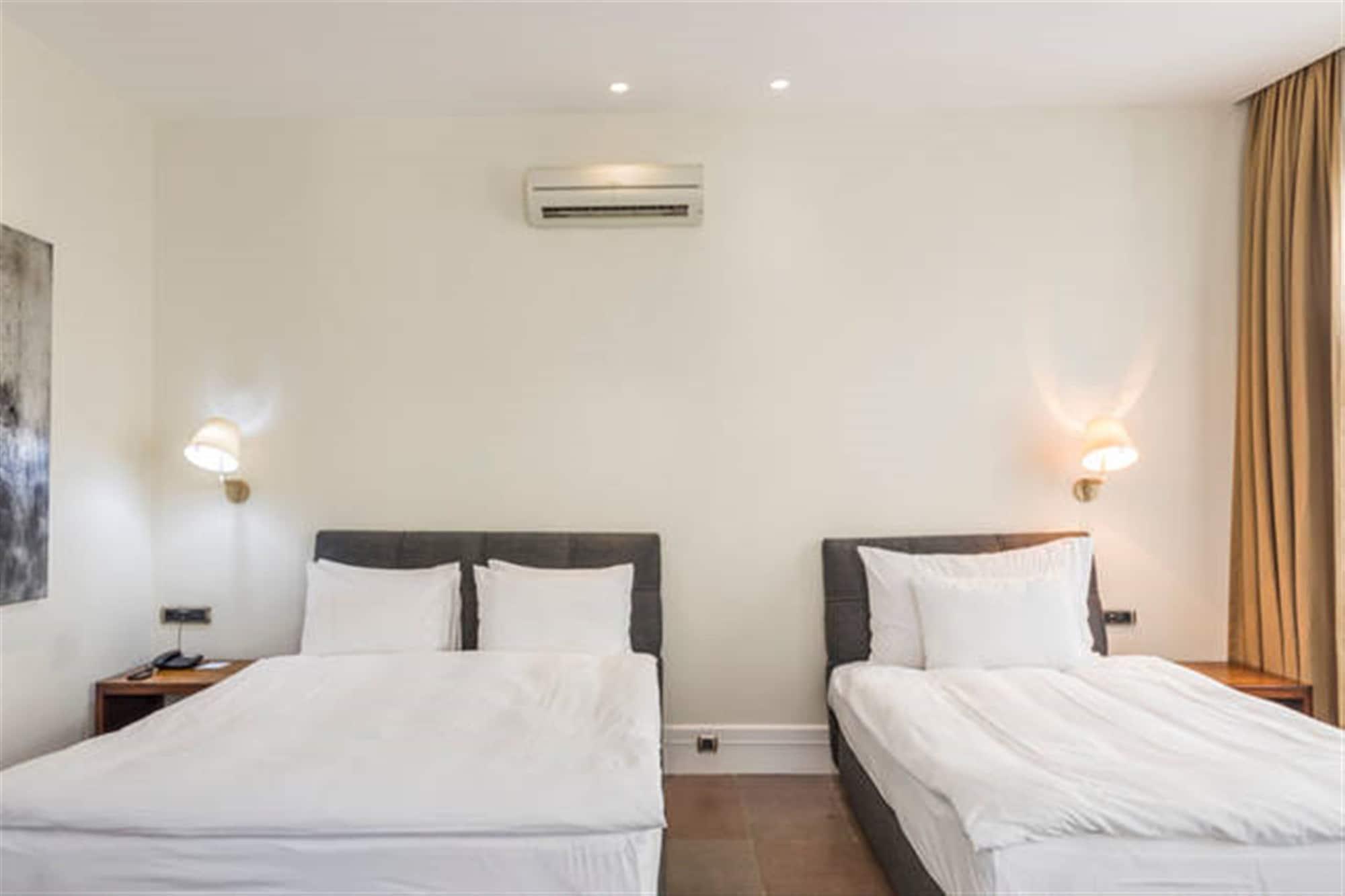 Misafir Suites 8 Istanbul Bagian luar foto