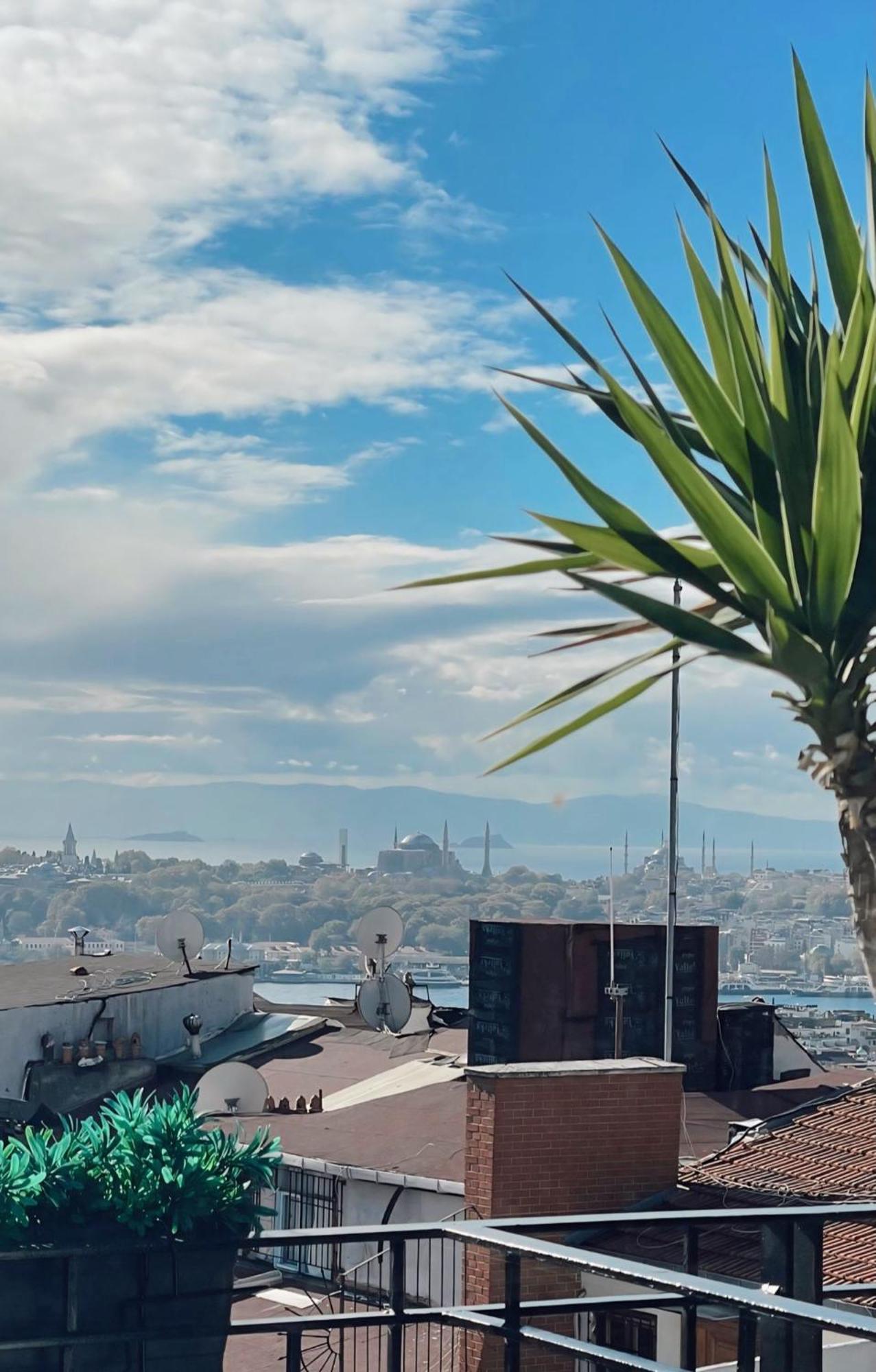 Misafir Suites 8 Istanbul Bagian luar foto
